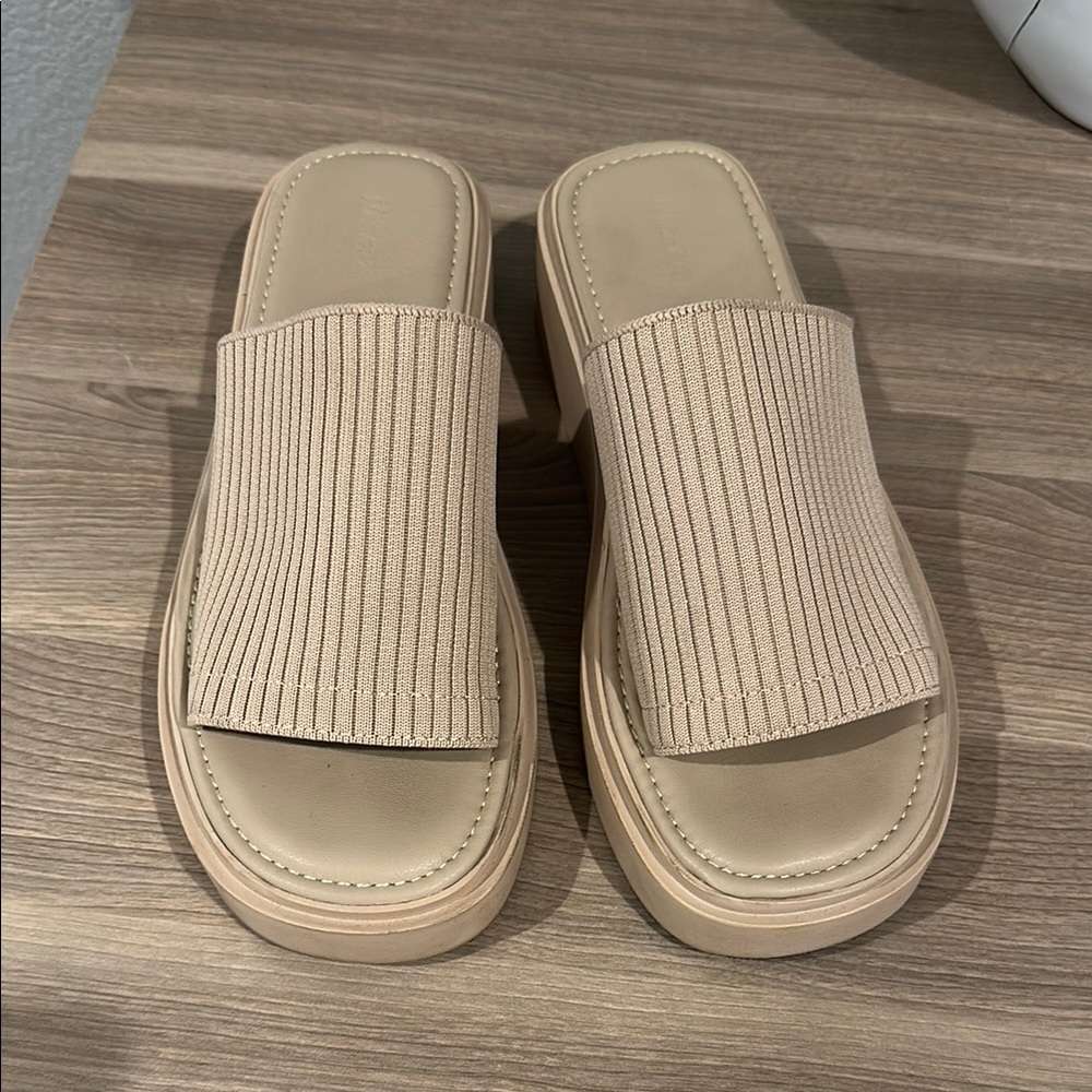 Forever 21 platform sandals